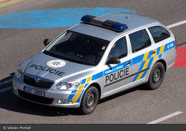 Praha - Policie - 2AC 3859 - FuStW