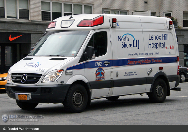 NYC - Manhattan - Lenox Hill Hospital Emergency Medical Service - Ambulance 1702 - RTW