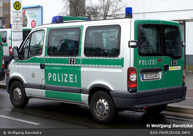 B-31145 - Renault Master - GruKW (a.D.)