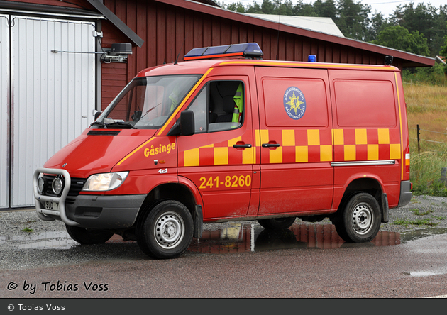 Gåsinge - Sörmlandskustens Räddningstjänst - Släckbil - 2 41-8260