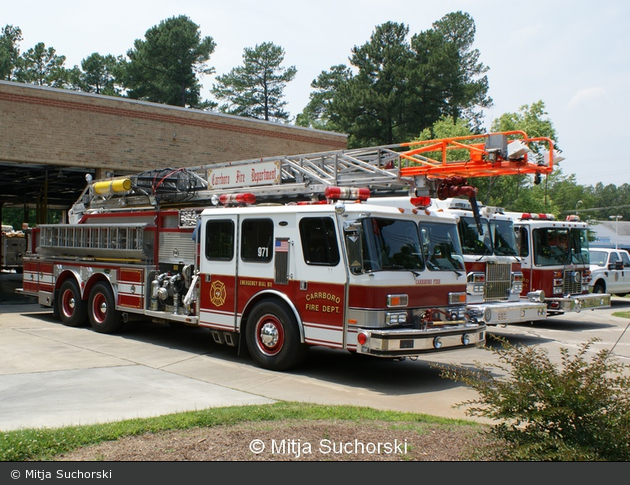 Carrboro - Fire Department - Ladder 971