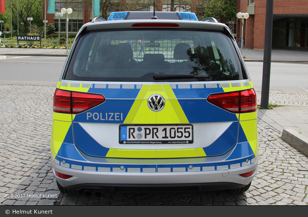 R-PR 1055 - VW Touran – FuStW – Weiden