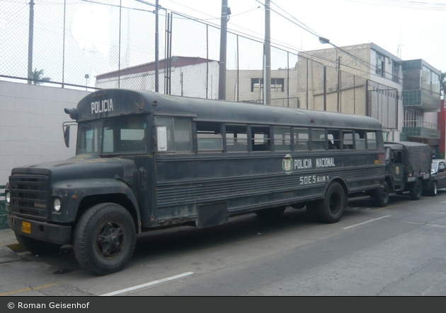 Lima - Policia Nacional - Bus