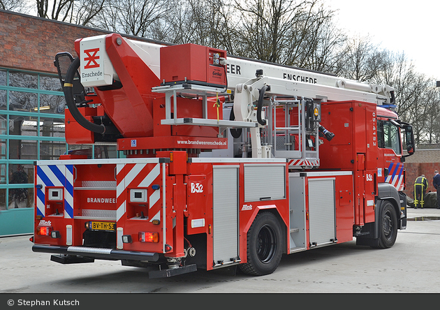 Enschede - Brandweer - TMF - 05-4152 (a.D.)