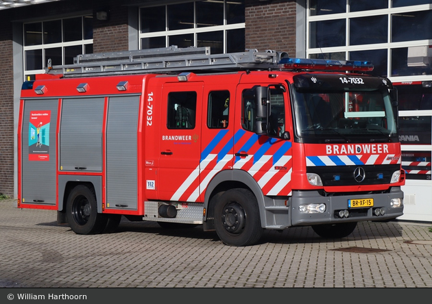 Weesp - Brandweer - HLF - 14-7032 (a.D.)