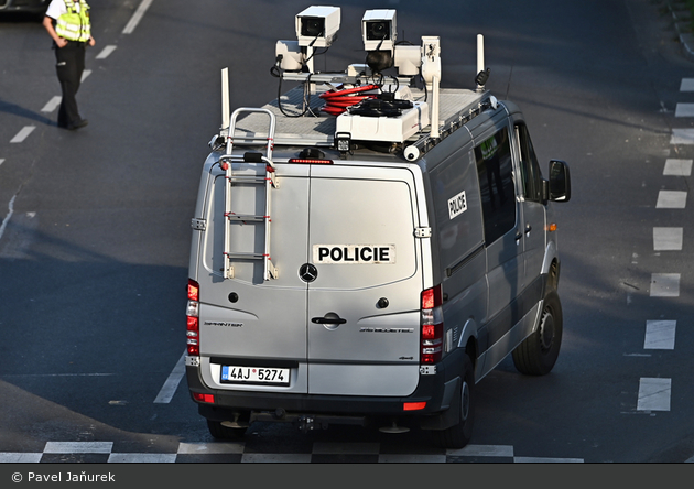 Praha - Policie - 4AJ 5274 - BeDoKw