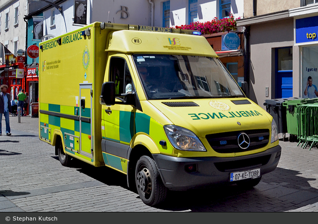 Limerick - HSE National Ambulance Service - RTW - W13