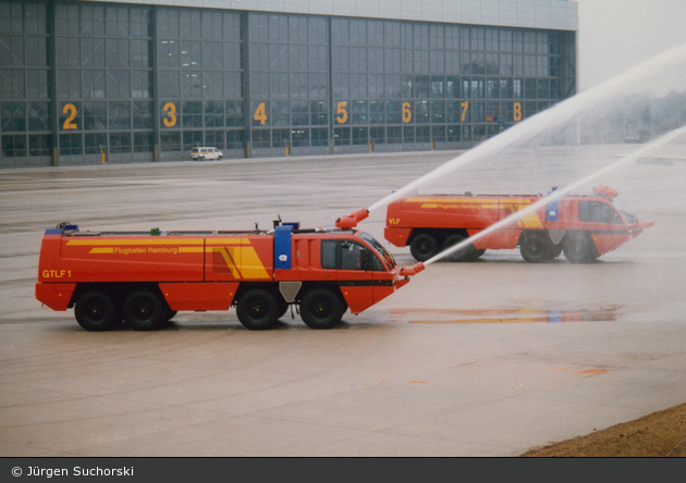 HH - WF Flughafen Hamburg - Übergabe Panther