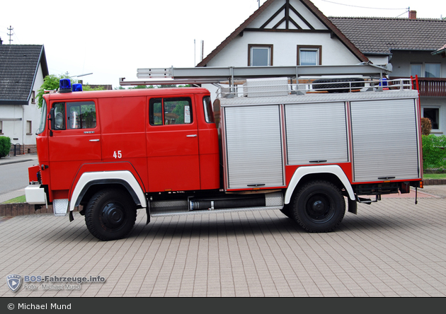 Florian Fischbach 45