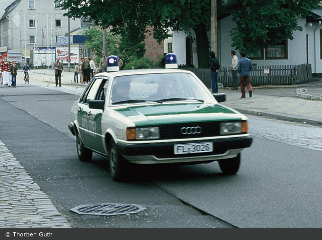 Flensburg - Audi 80 - FuStW (a.D.)