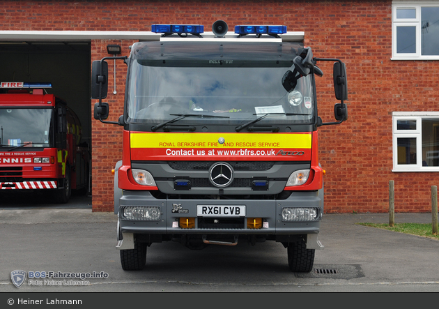 Pangbourne - Royal Berkshire Fire and Rescue Service - WrL