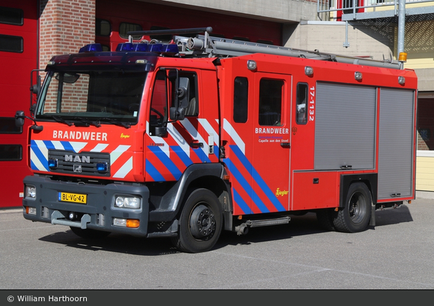 Capelle aan den IJssel - Brandweer - HLF - 17-1132 (a.D.)