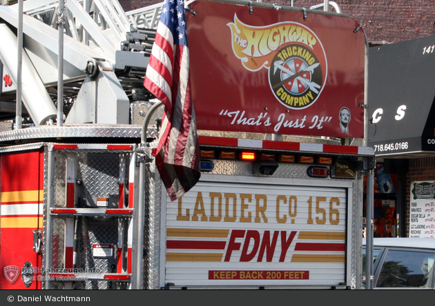 FDNY - Brooklyn - Ladder 156 - DL