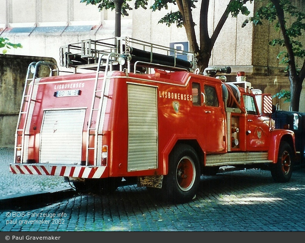 Lisboa - Bombeiros Voluntários Lisbonenses - TLF (a.D.)