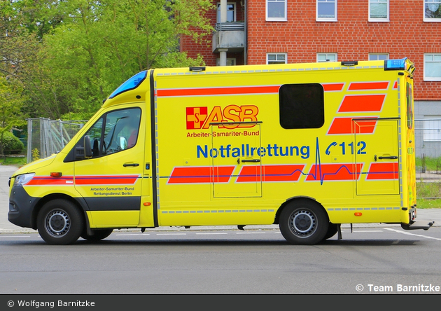 Sama Berlin RTW 6490