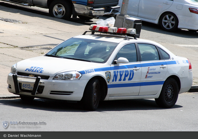 NYPD - Queens - Fleet Services Division - FuStW 4612