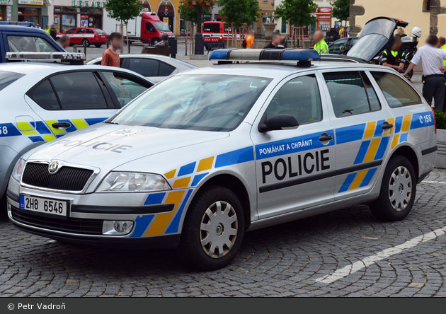 Náchod - Policie - FuStW - 2H8 6546