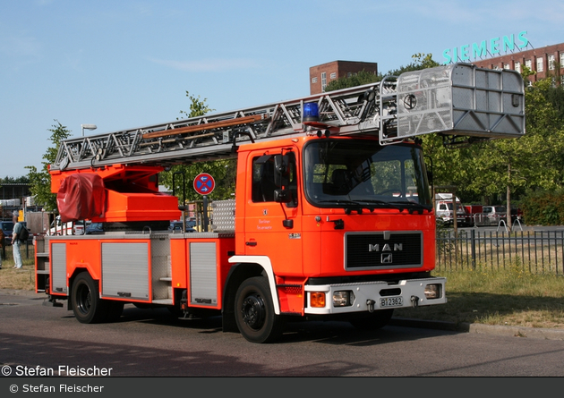 Florian Berlin DLK 23-12 B-2362 (a.D.)