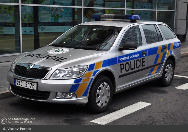 Praha - Policie - 2AC 3175 - FuStW