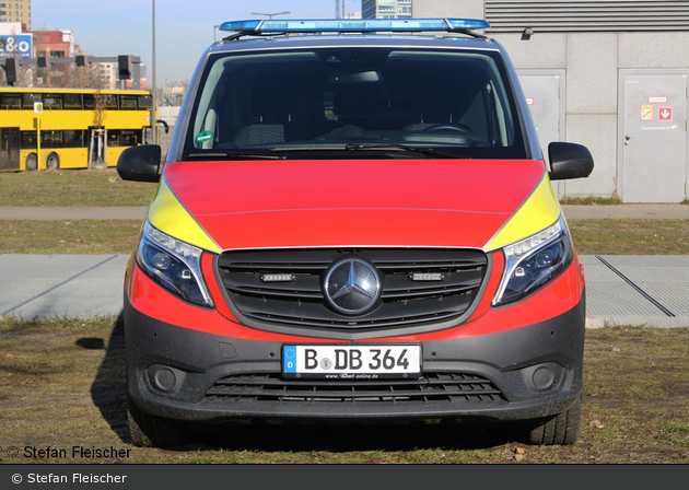 Berlin - Deutsche Bahn AG - Unfallhilfsfahrzeug