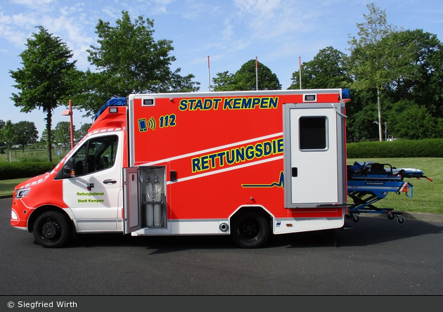 Rettung Kempen 03 RTW 01