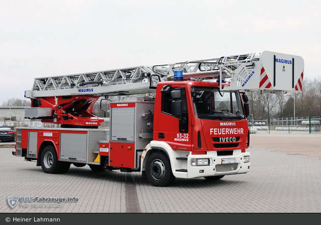 Wilhelmshaven - Feuerwehr - DLK (Florian Wilhelmshaven 93/32)