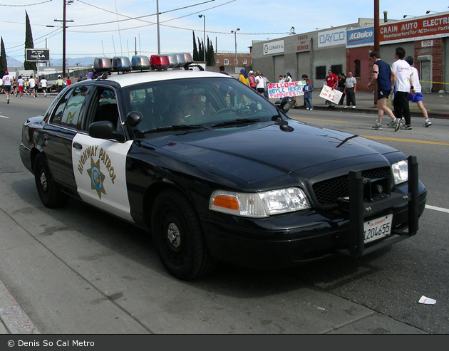 Los Angeles - CHP - Patrol Car