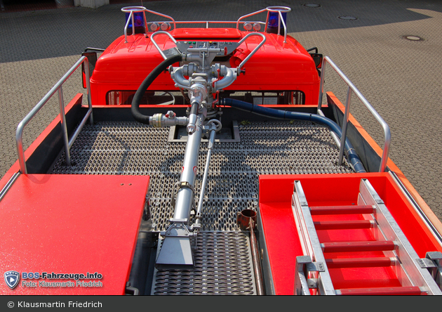 Florian Gescher 01 TLF4000 01