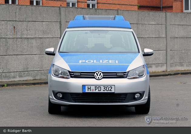 H-PD 302 - VW Touran - FuStW