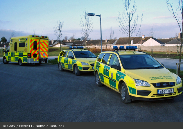 IE - Tullamore - HSE National Ambulance Service - RV