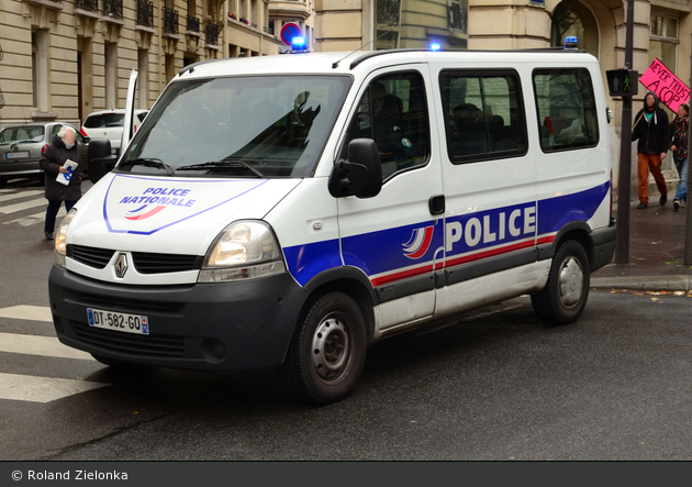 Paris - Police Nationale - leMKW