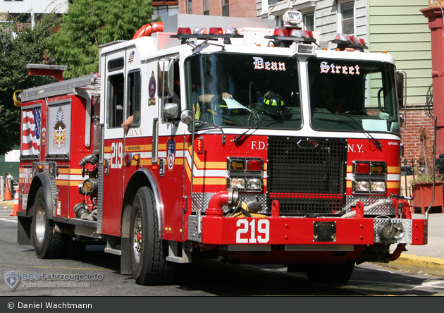 FDNY - Brooklyn - Engine 219 - TLF