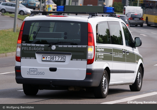 Berlin - Feldjäger - FuStW