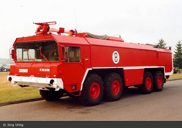Köln-Wahn - Feuerwehr - FlKFZ 8000 (a.D.)