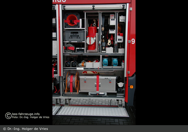 Wilhelmshaven - Feuerwehr - Fw-Geräterüstfahrzeug 1.Los (Florian Wilhelmshaven 93/40)