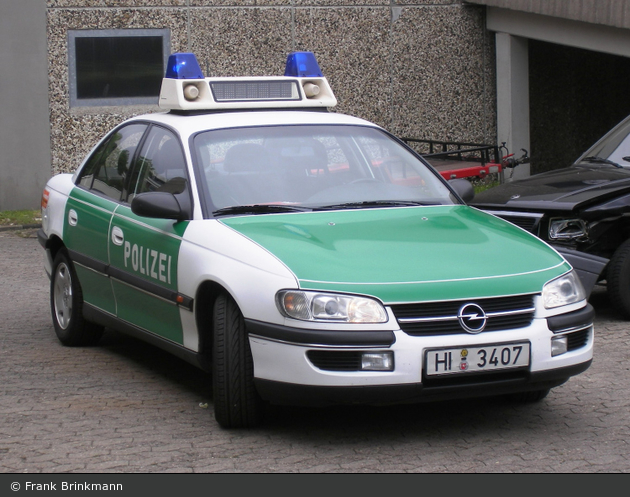 Hildesheim - Opel Omega - FuStW