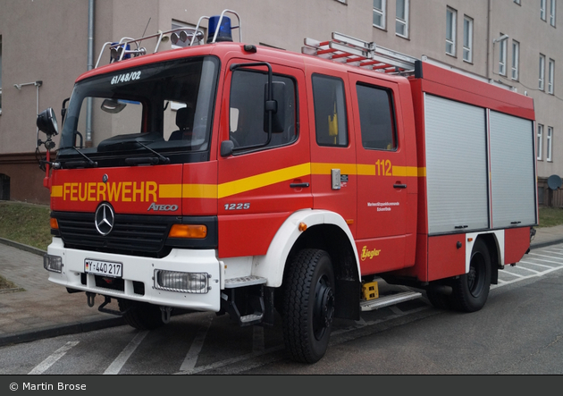 Eckernförde - Feuerwehr - HLF 16/12-2 (Florian Rendsburg 61/48-02)