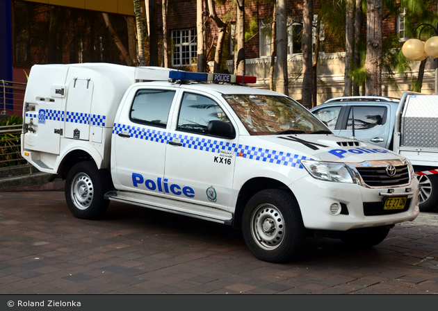 Sydney - New South Wales Police Force - GefKw - KX16