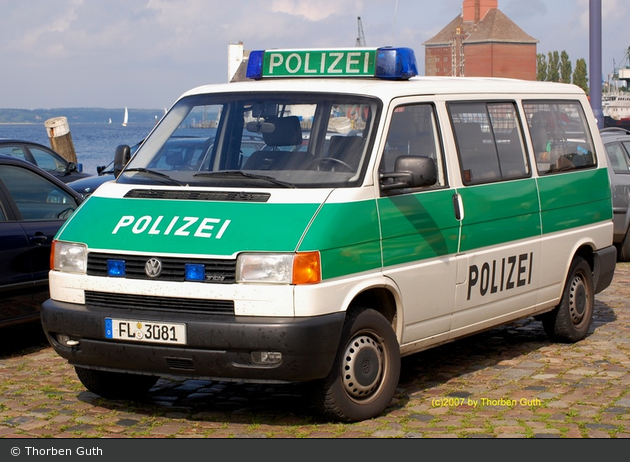 Flensburg - Volkswagen T4 - FuStW (a.D.)