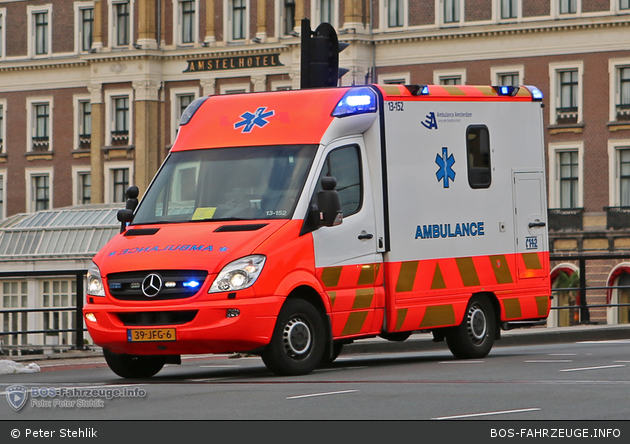 Amsterdam - Ambulance Amsterdam - RTW - 13-152