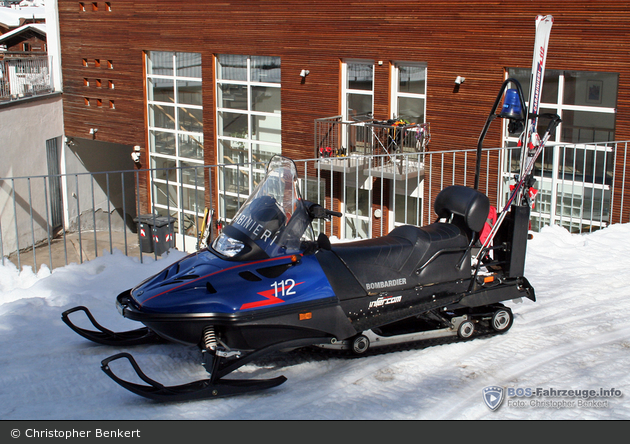 Selva di Val Gardena - Arma dei Carabinieri - Motorrettungsschlitten