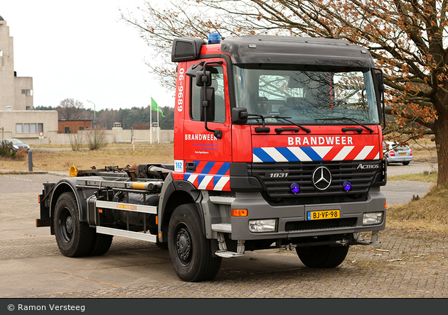 Apeldoorn - Brandweer - WLF - 06-9689 (a.D.)