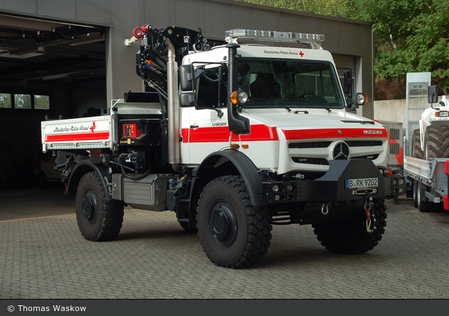 Multifunktionsfahrzeug Unimog DRK Bundesvorhaltung