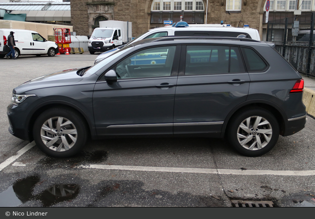BP17-799 - VW Tiguan - PKW