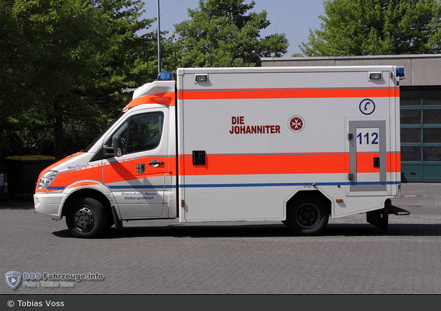 Rettung Kreis Neuss 04 RTW 01