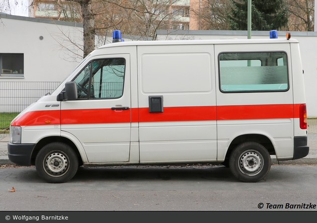 Krankentransport Europa Ambulance - KTW (B-RE 4304)