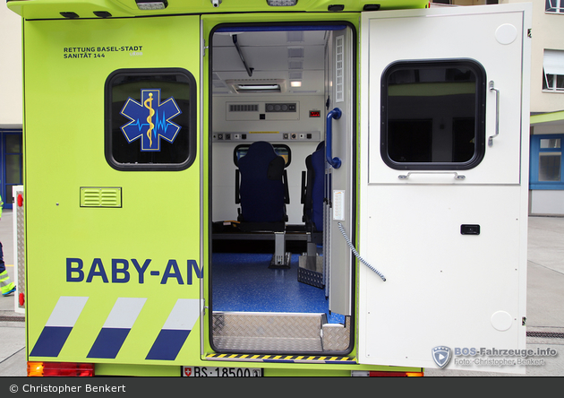 Basel - Sanität Basel-Stadt - Baby-Ambulance - Ambu 33