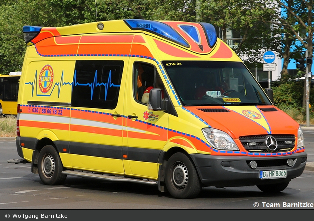 Krankentransport Süd Ambulanz Berlin - KTW 04 (B-HR 8866)