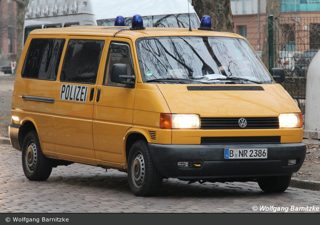 B-NR 2386 - VW T4 - BeDoKw (a.D.)