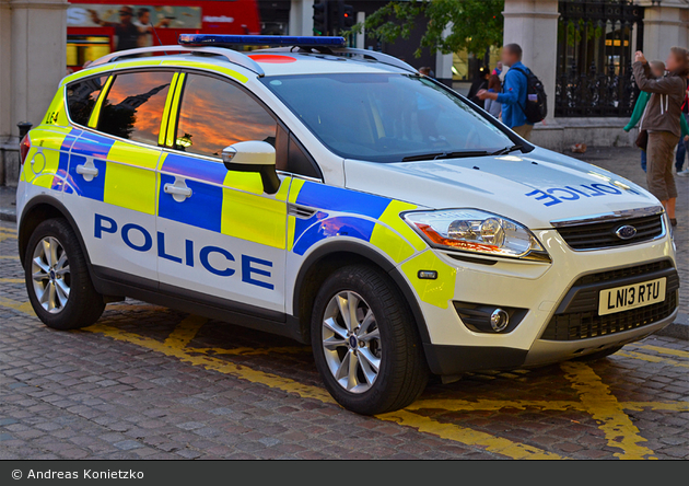 London - British Transport Police - FuStW - L64